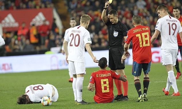 Đội hình kết hợp Barcelona - Man Utd: Chỉ 4 Quỷ đỏ góp mặt - Bóng Đá