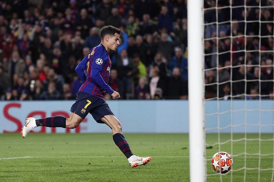 MU đến Lowry City - ảnh - Bóng Đá