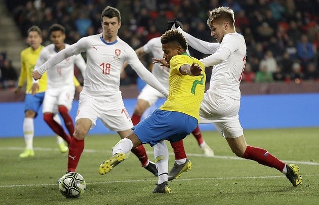 Sao đang lên của Premier League chấp nhận chơi trội hòng ghi điểm trước Tite - Bóng Đá