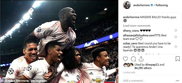 Sanchez, Martial, Lingard ăn mừng  - Bóng Đá
