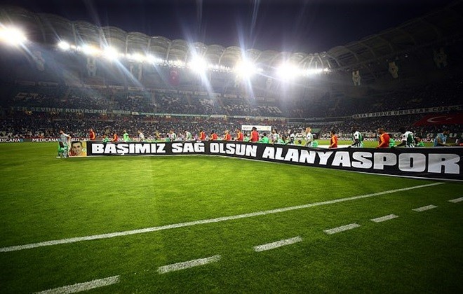 Tang lễ Josef Sural (Daily Mail) - Bóng Đá