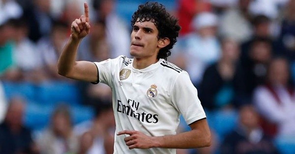 Chính thức: Vallejo gia nhập Granada - Bóng Đá