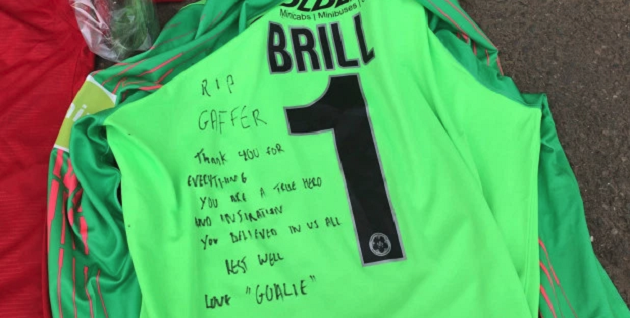 Cả nước Anh khóc thương cho HLV xấu số Justin Edinburgh - Bóng Đá