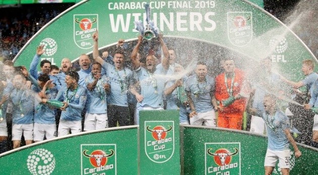 Man City stars Kompany, Silva, De Bruyne and Co celebrate historic Treble and say farewell to legendary skipper - Bóng Đá