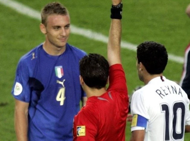 18 năm của Daniele De Rossi tại AS Roma: Trọn vẹn một tình yêu - Bóng Đá