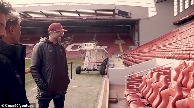 Đây! Lý do Klopp không chạm tay vào logo Liverpool tại Anfield - Bóng Đá