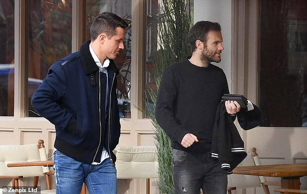 Sau 'thảm họa Emirates', đây là cách De Gea giải khuây - Bóng Đá