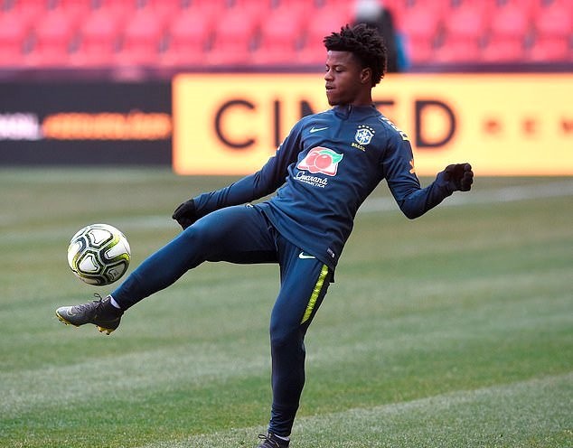 Đội hình kết hợp Barcelona - Man Utd: Chỉ 4 Quỷ đỏ góp mặt - Bóng Đá