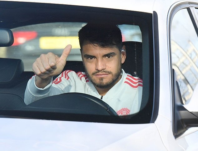 Anderson and Silvestre đến Carrington - Bóng Đá