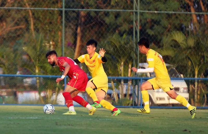 Trước trận Việt Nam vs UAE - Bóng Đá