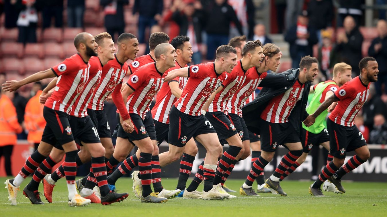 10 khoảnh khắc ấn tượng nhất vòng 34 Premier League - Bóng Đá