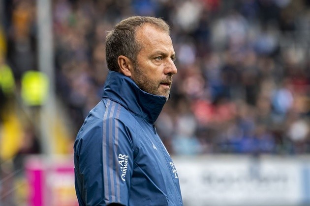 Hansi Flick muốn bổ sung hậu vệ phải - Bóng Đá