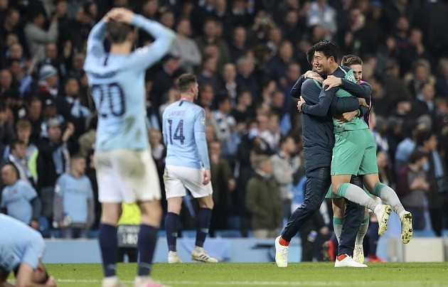 Người hùng châu Á khóc cạn nước mắt khi cùng Tottenham tạo nên kì tích - Bóng Đá