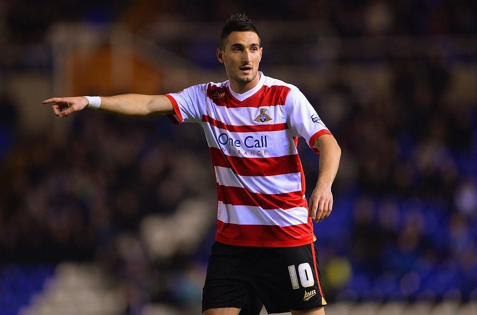 MU đến Lowry City - ảnh - Bóng Đá