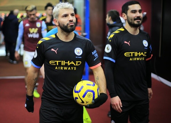 Những khoảnh khắc đẹp nhất vòng 22 NHA - Bóng Đá