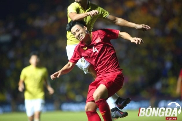 Quá xấu hổ! Cầu Thái Lan dùng mọi 'mưu hèn, kế bẩn' để triệt hạ Việt Nam - Bóng Đá