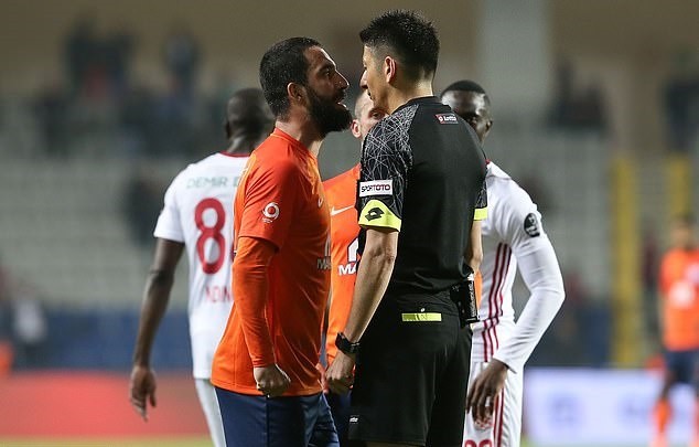 Arda Turan: Từ Hero đến Zero - Bóng Đá