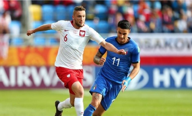 Đánh bại chủ nhà Ba Lan, 