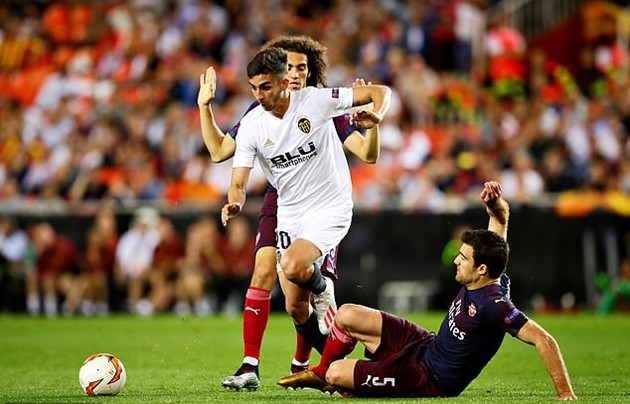 Arsenal theo đuổi Ferran Torres - Bóng Đá