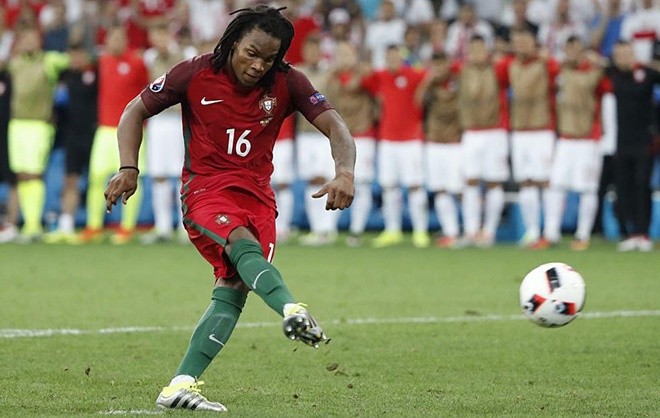 Are we losing Renato Sanches? Euro 2016 wonderkid must quit Bayern to rescue career - Bóng Đá