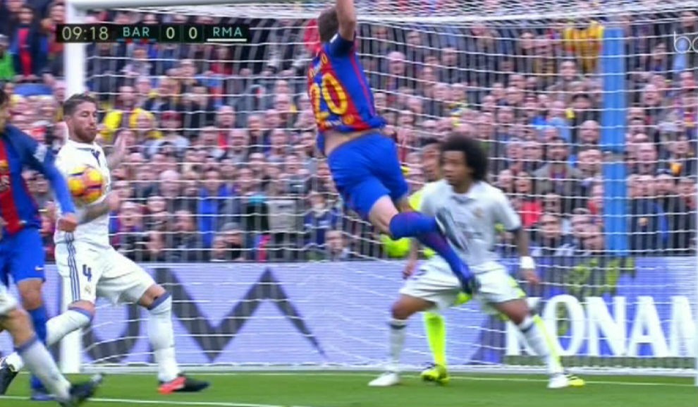 6 thay đổi lớn trong bóng đá kể từ mùa giải 2019/20:  - Bóng Đá