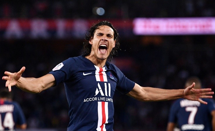 Edinson Cavani 'bids farewell' to PSG teammates as Man Utd miss out on transfer - Bóng Đá