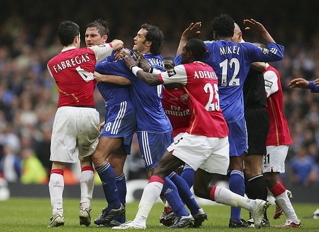 Lịch sử đối đầu giữa Arsenal và Chelsea tại các trận chung kết (Daily Mail) - Bóng Đá