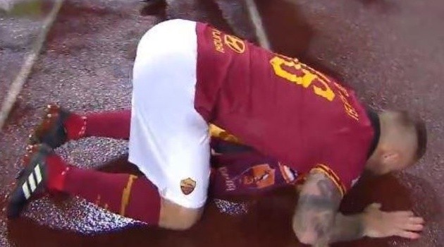 Romanista nghẹn ngào trong ngày từ biệt De Rossi - Bóng Đá
