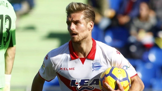 Christian Santos: Phiên bản David Beckham tại La Liga (The Sun) - Bóng Đá