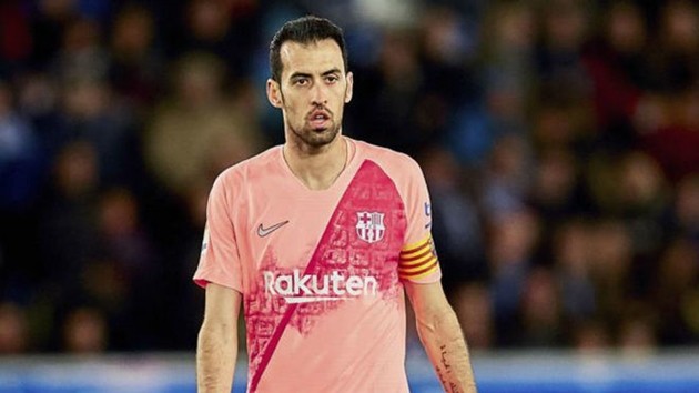 Sergio Busquets bị CĐV đổ lỗi - Bóng Đá
