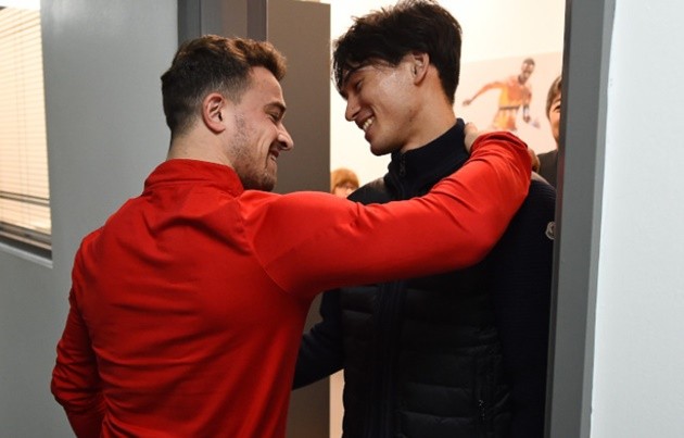 Ảnh Minamino đến Liverpool - Bóng Đá