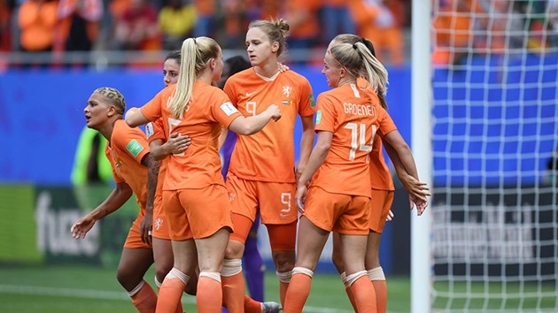 ảnh: nữ hà lan nữ cameroon - Bóng Đá