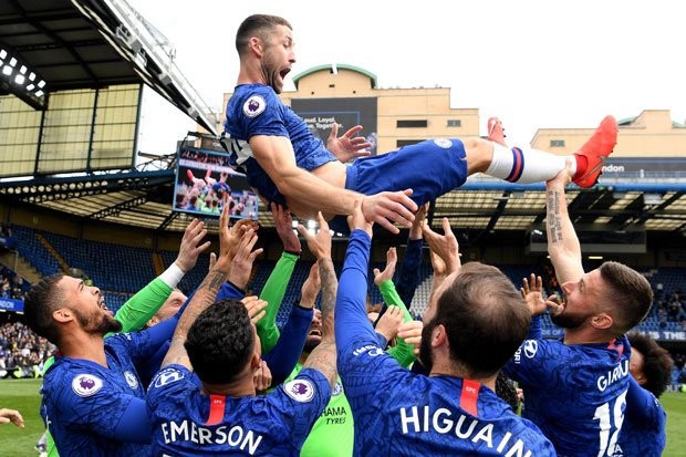 Cầu thủ Chelsea công kênh Cahill ngày chia tay - Bóng Đá