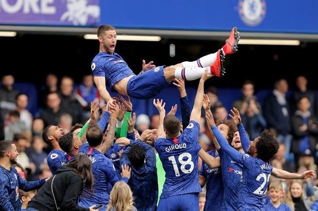 Cầu thủ Chelsea công kênh Cahill ngày chia tay - Bóng Đá