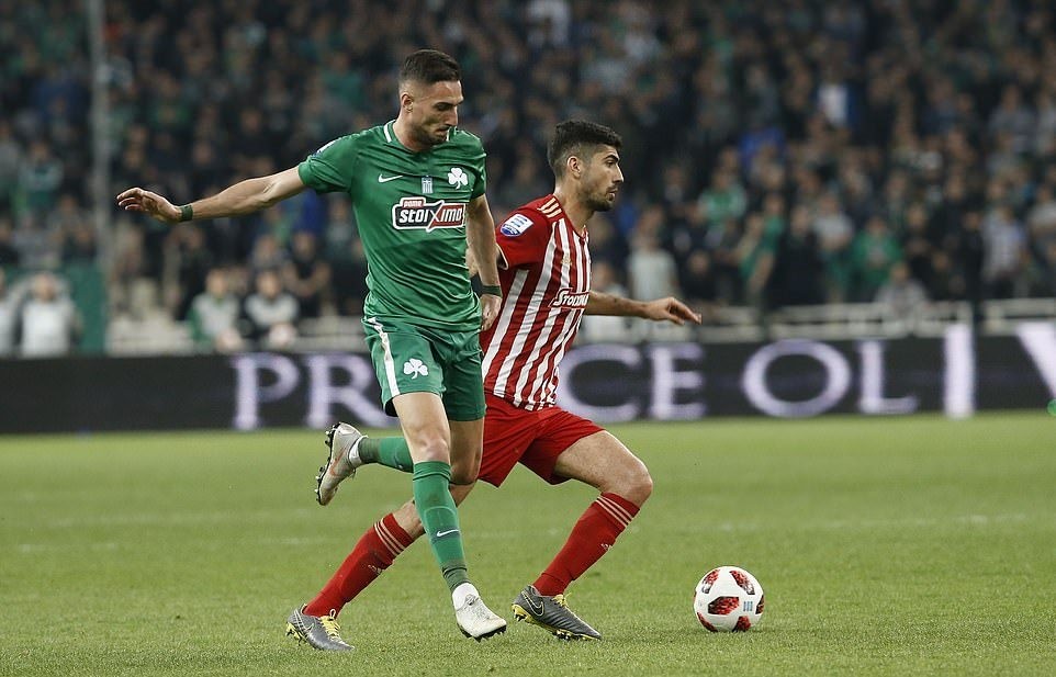 Ten years ago, Federico Macheda's late wondergoal all but won Manchester United the title and broke Liverpool hearts... so what ever happened to him? - Bóng Đá