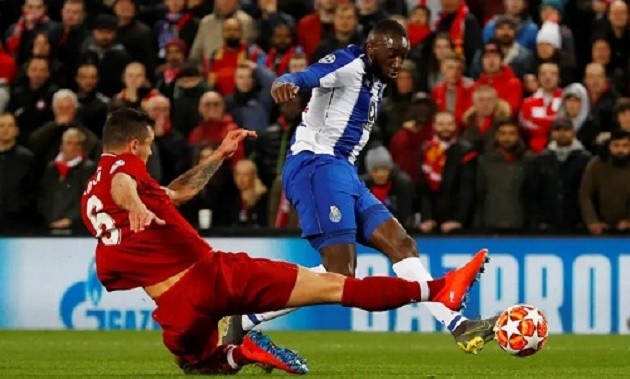 5 khoảnh khắc đáng xấu hổ sau lượt trận Châu Âu: 