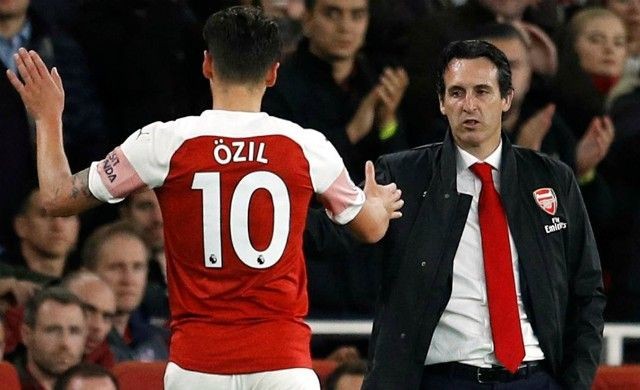 Ozil nói 7 từ đầy tranh cãi, tự chốt tương lai của mình ở Emirates - Bóng Đá