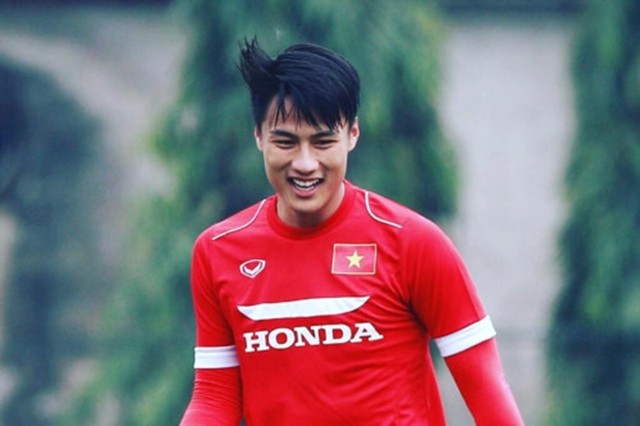 VFF nói gì về cơ hội trở lại ĐT Việt Nam của Mạc Hồng Quân? - Bóng Đá