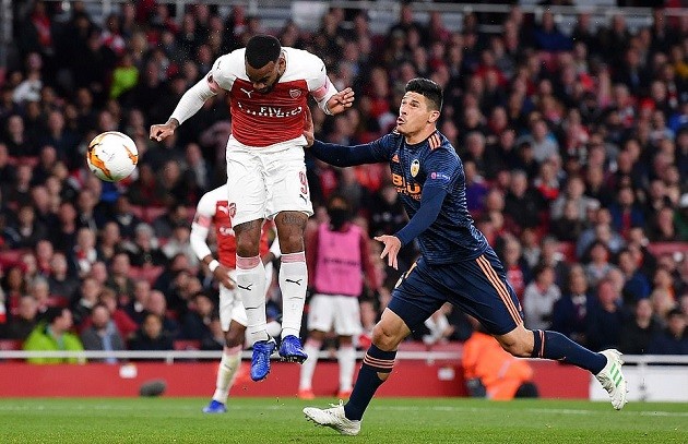 Gánh đồng đội 