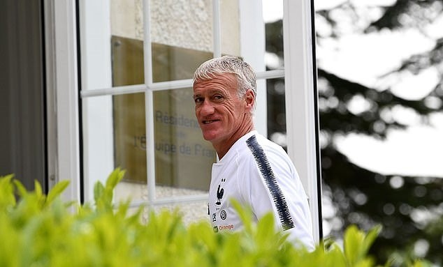 Pháp tập trung - Bóng Đá