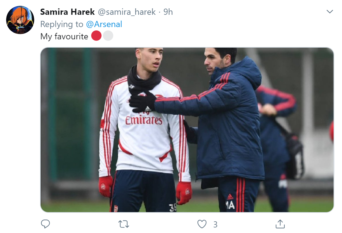 Fan Arsenal thể hiện tình cảm với các cầu thủ trước trận gặp Bournemouth - Bóng Đá