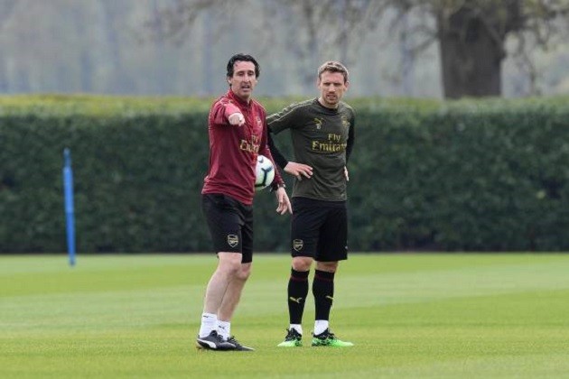 Tuấn Anh ra mắt thầy Park: 