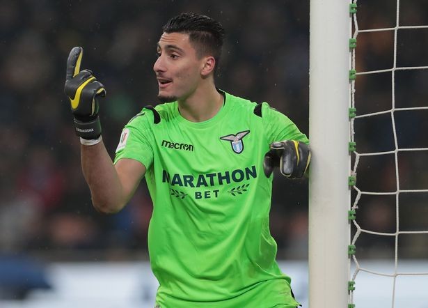 'Break the bank' - Chelsea fans send transfer message to Roman Abramovich over Jadon Sancho - Bóng Đá