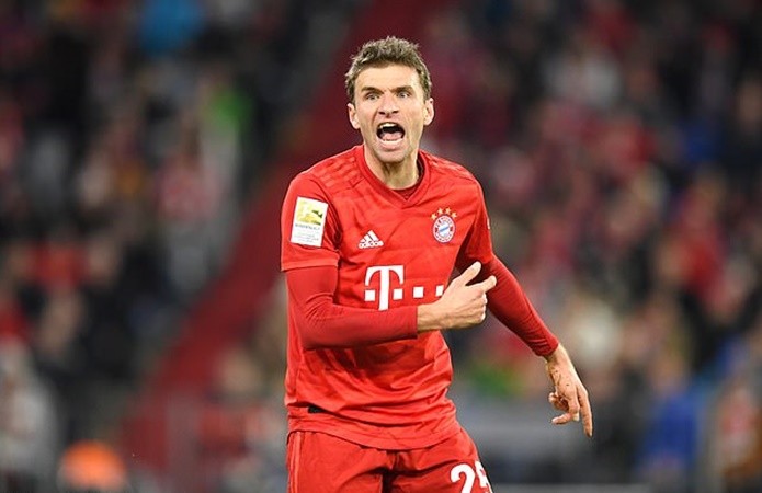 Đang yên làng, Bayern nhận tin chấn động từ công thần 12 năm  - Bóng Đá