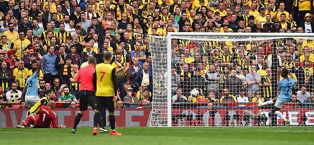 Neymar is in a different world' - Navas says Brazilian 'gives everything' for PSG - Bóng Đá