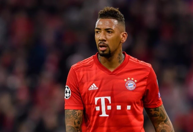 Jérôme Boateng is staying at Bayern this month - Bóng Đá