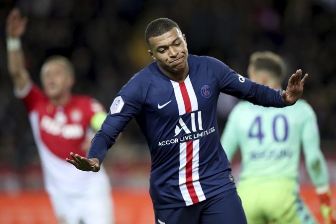 Mbappe tiếp tục khiến NHM bấn loạn, kêu gọi gia nhập 2 gã khổng lồ trời Âu - Bóng Đá