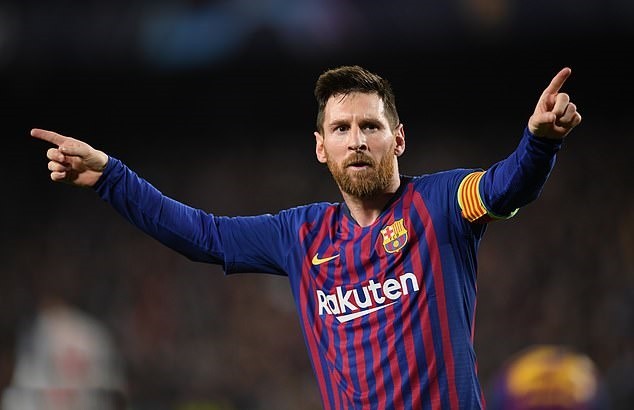 Messi sút phạt hay nhờ Maradona? - Bóng Đá