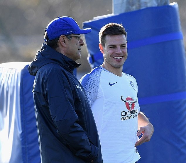 Manchester United fans unhappy as move to sign Sean Longstaff inches closer - Bóng Đá