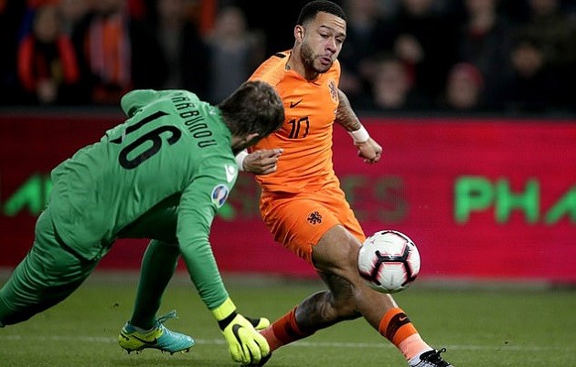 Nhìn Depay tỏa sáng rực rỡ, Solskjaer có tiếc khi không mạnh tay hồi tháng Giêng? - Bóng Đá